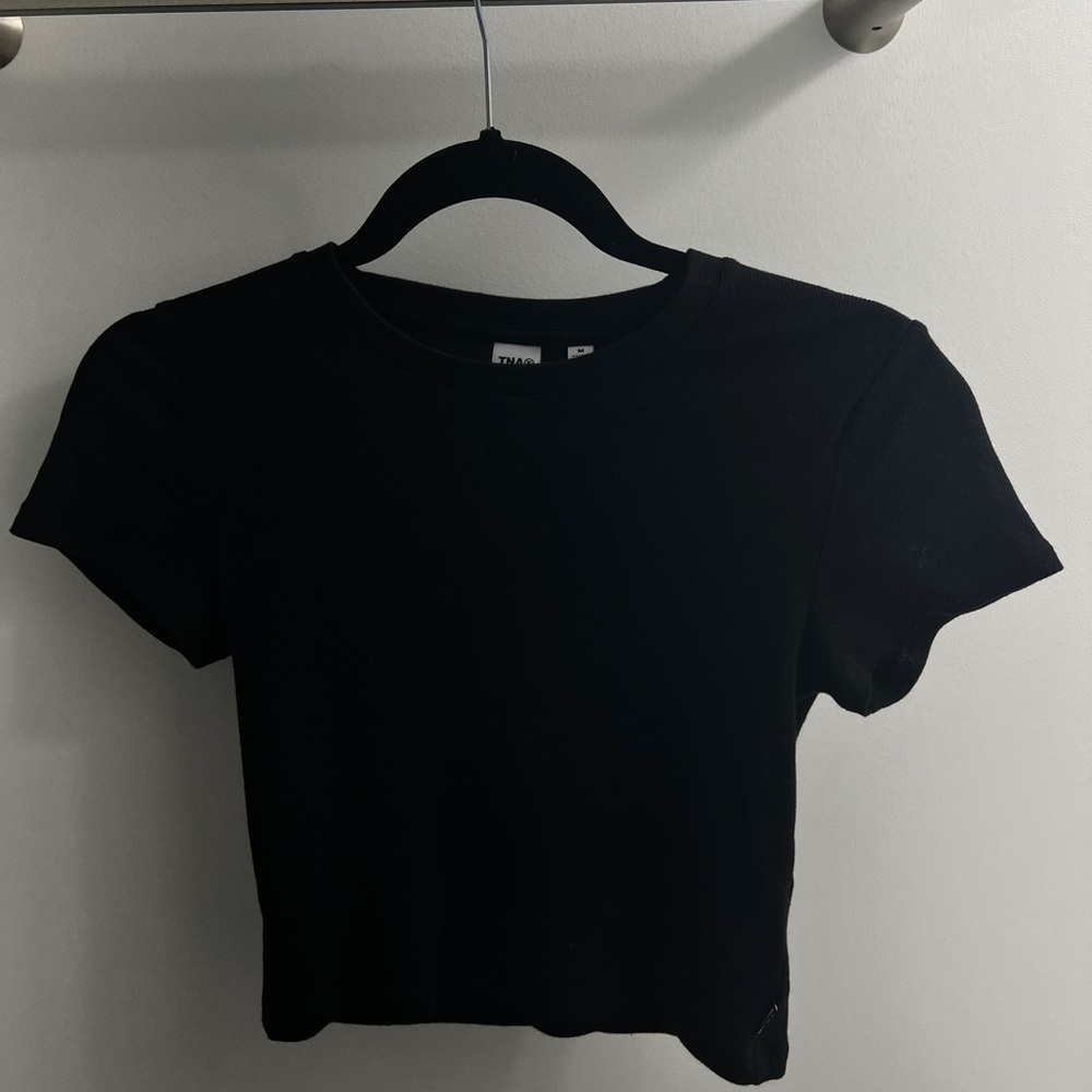 Aritzia TNA Ribbed Baby Tee